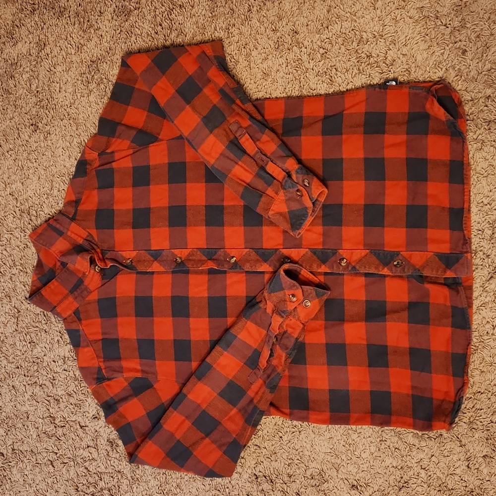 THE NORTH FACE MEN'S PLAID FLANNEL BUTTON LONG SLEEVE